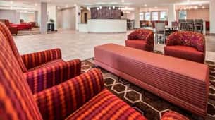 Orangewood Inn and Suites MCI - Image 4 of 4