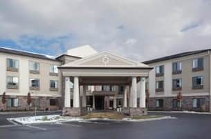 Holiday Inn Express and Suites - Airport East - Image 1 of 1