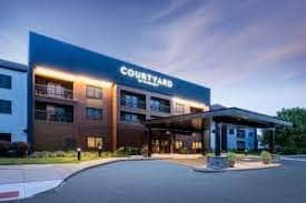 Courtyard by Marriott Columbus Airport - Image 1 of 2