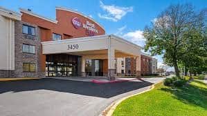 Best Western Plus Dakota Ridge MSP - Image 1 of 2