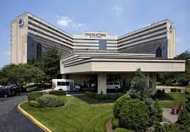 Doubletree by Hilton EWR - Image 1 of 2
