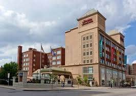Parking atBuffalo Hampton Inn & Suites near