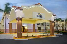 Parking atDays Inn & Suites by Wyndham Tampa near Tampa Airport Parking (TPA)