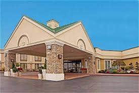 Parking atBuffalo Airport Hotel near Buffalo (BUF) Airport Parking