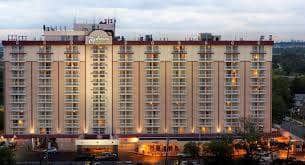 Radisson Hotel JFK Airport - Image 1 of 3