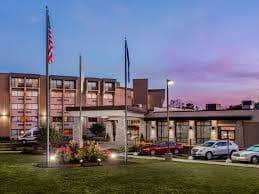 MKE Crowne Plaza Airport Hotel - Image 1 of 4