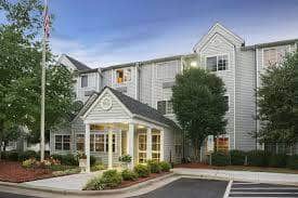 Parking atMicrotel Inn CLT near Charlotte Airport Parking (CLT)
