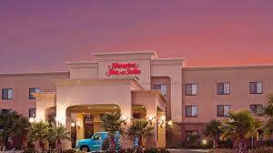 Parking atHampton Inn & Suites Oakland Airport Alameda near Oakland Airport Parking (OAK)