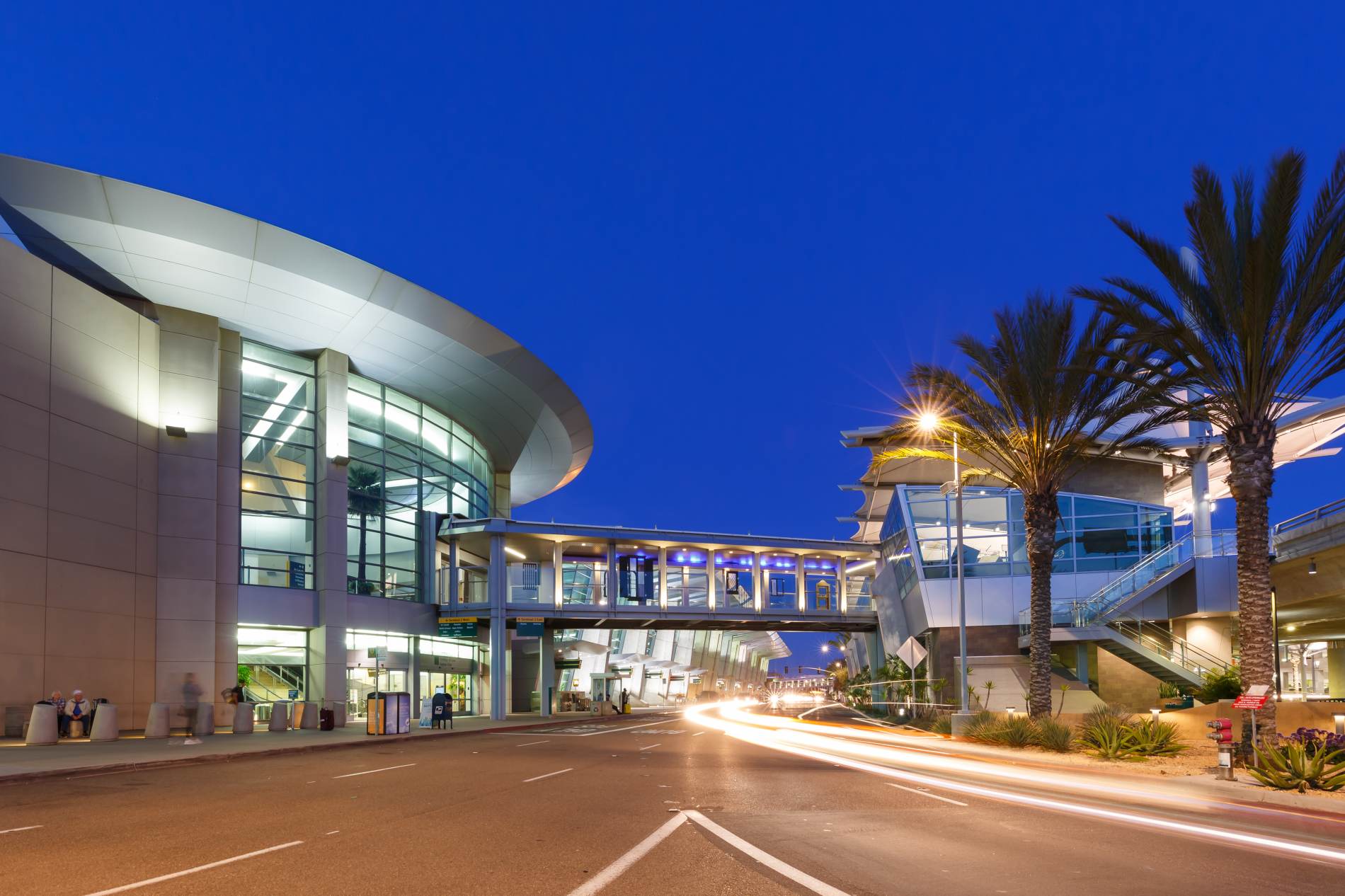 long-term-san-diego-airport-san-parking-from-4-99